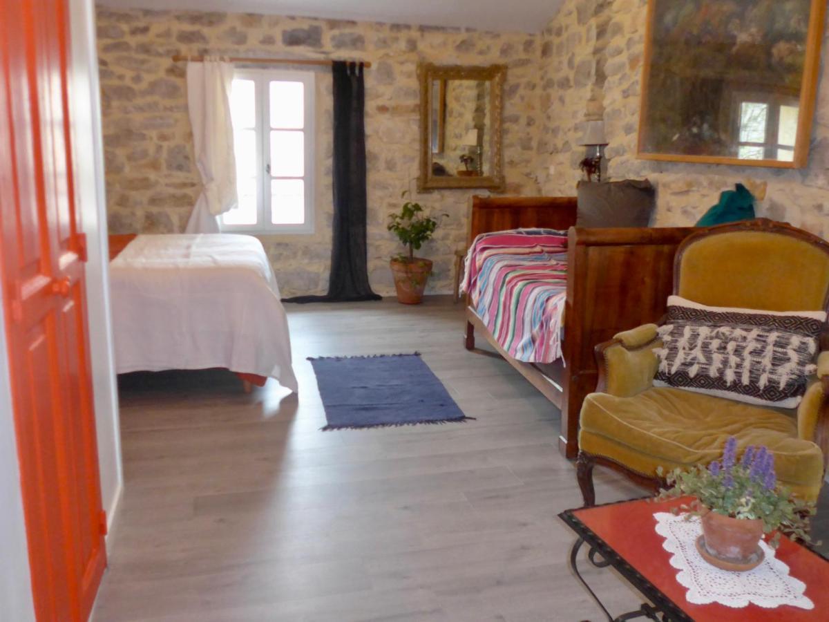 Bed and Breakfast Les P'Tits Velos Chandolas Exterior foto